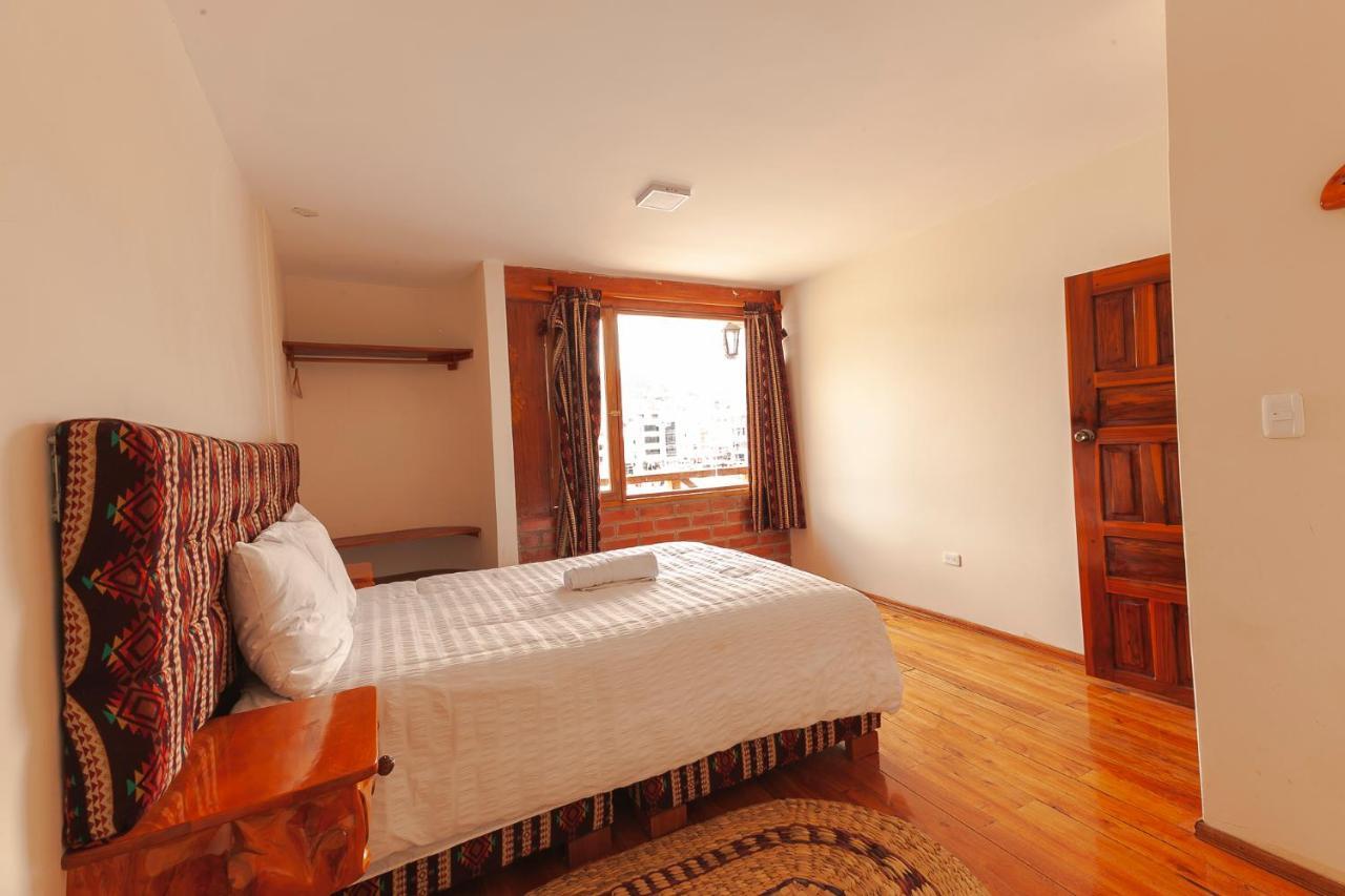 Los Ponchos Inn Apartasuite โอตาวาโล ภายนอก รูปภาพ